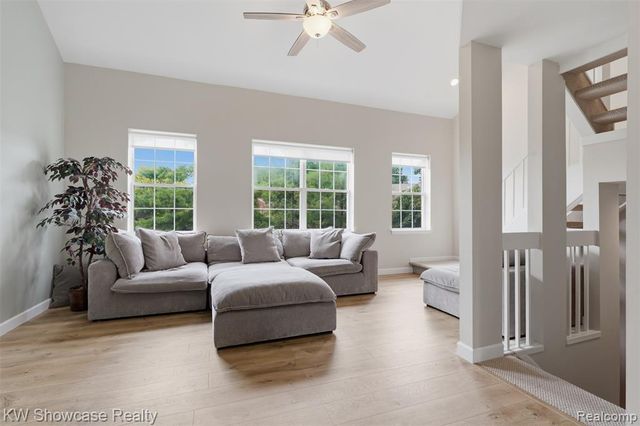 1522 Maryland Club Drive, Royal Oak, MI 48067