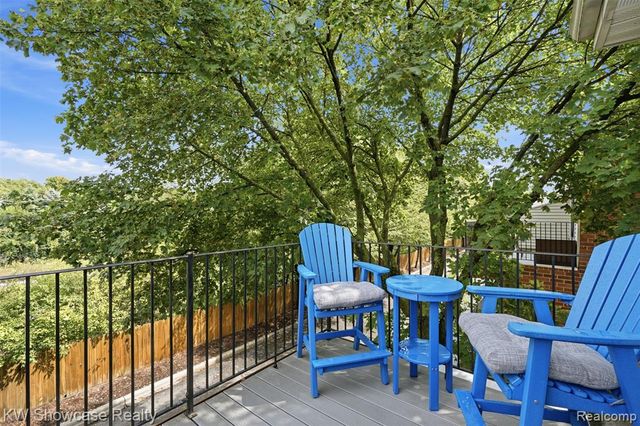 1522 Maryland Club Drive, Royal Oak, MI 48067