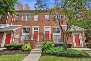 1522 Maryland Club Drive, Royal Oak, MI 48067