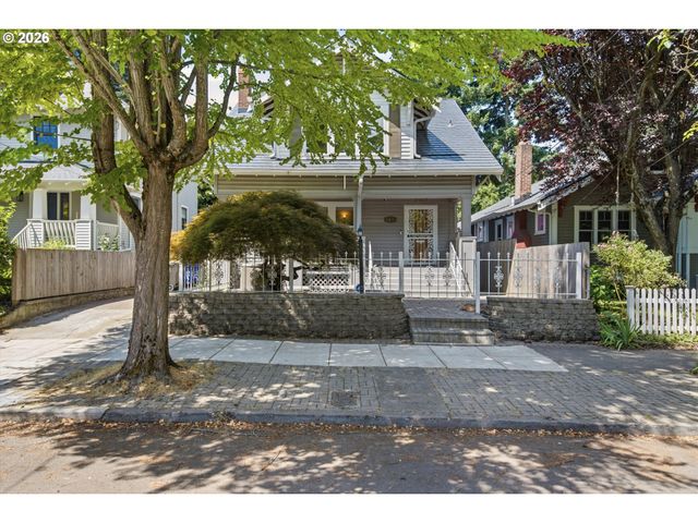 3147 Se TIBBETTS St, Portland, OR 97202