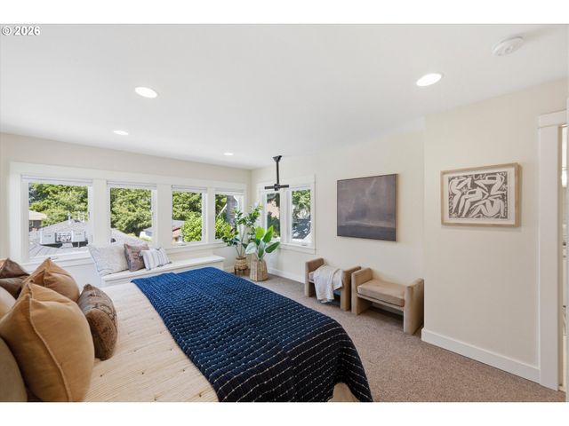 3147 Se TIBBETTS St, Portland, OR 97202