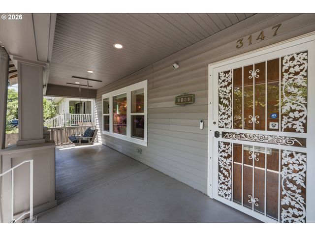 3147 Se TIBBETTS St, Portland, OR 97202