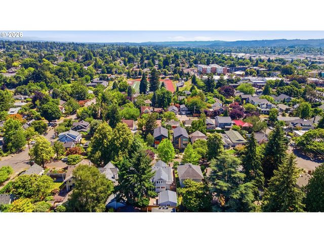 3147 Se TIBBETTS St, Portland, OR 97202