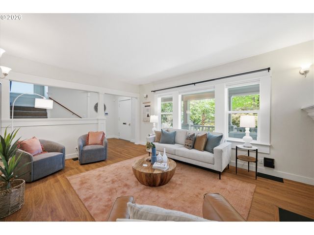 3147 Se TIBBETTS St, Portland, OR 97202