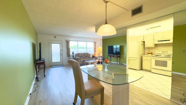 1805 Eleuthera Point G3, Coconut Creek, FL 33066