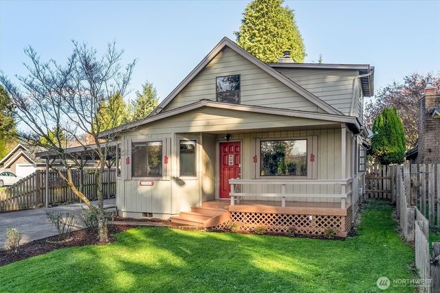3004 Oak Street, Longview, WA 98632