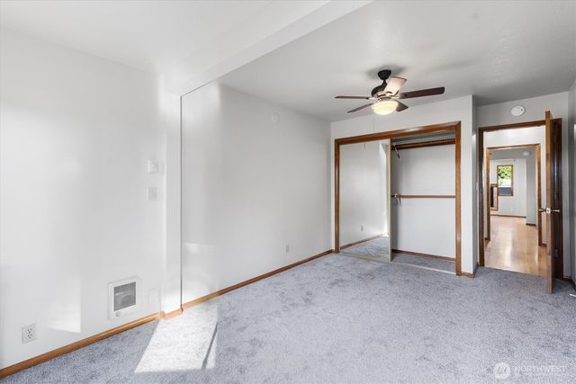 3004 Oak Street, Longview, WA 98632
