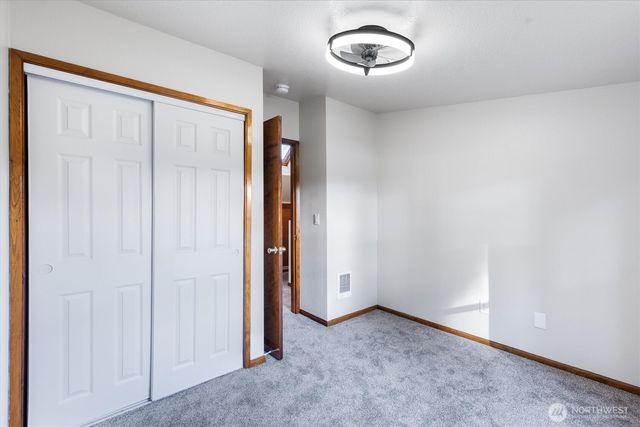 3004 Oak Street, Longview, WA 98632