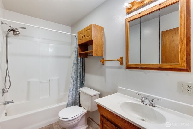 3004 Oak Street, Longview, WA 98632