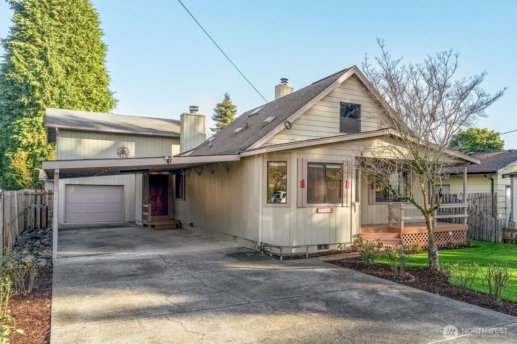 3004 Oak Street, Longview, WA 98632