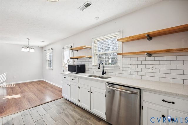 6295 Banshire Dr, Mechanicsville, VA 23111