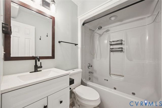 6295 Banshire Dr, Mechanicsville, VA 23111