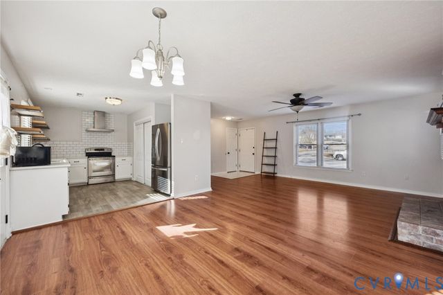 6295 Banshire Dr, Mechanicsville, VA 23111