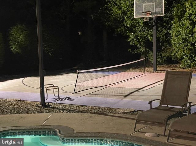 71 BROADACRE DR, Mount Laurel, NJ 08054