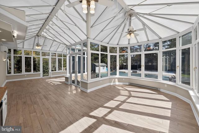 71 BROADACRE DR, Mount Laurel, NJ 08054