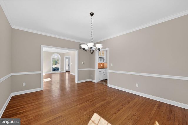 71 BROADACRE DR, Mount Laurel, NJ 08054