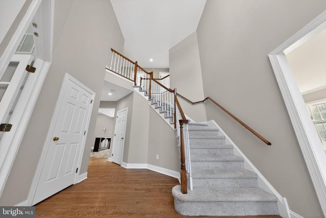 71 BROADACRE DR, Mount Laurel, NJ 08054