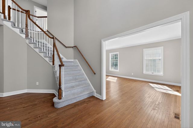 71 BROADACRE DR, Mount Laurel, NJ 08054