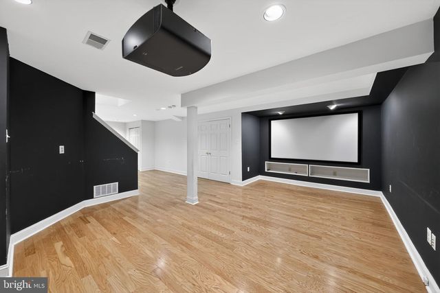 71 BROADACRE DR, Mount Laurel, NJ 08054