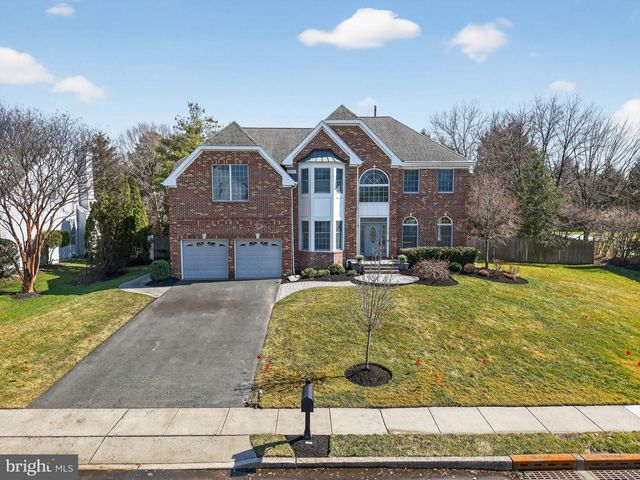 71 BROADACRE DR, Mount Laurel, NJ 08054