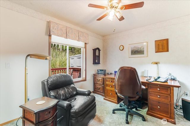 129 Cedar Falls Drive, Kelso, WA 98626