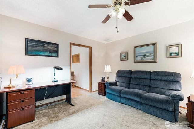 129 Cedar Falls Drive, Kelso, WA 98626