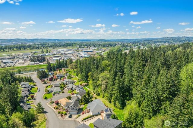 129 Cedar Falls Drive, Kelso, WA 98626