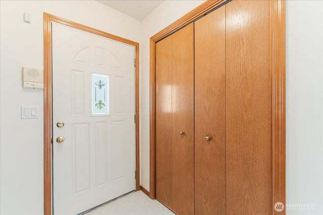 129 Cedar Falls Drive, Kelso, WA 98626