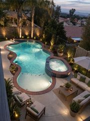 731 Raphael, Corona, CA 92882