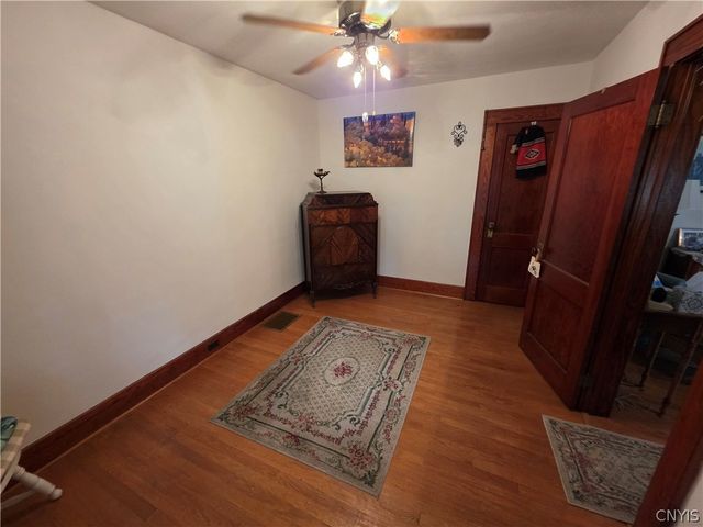 341 Cloveridge Drive, Syracuse, NY 13206
