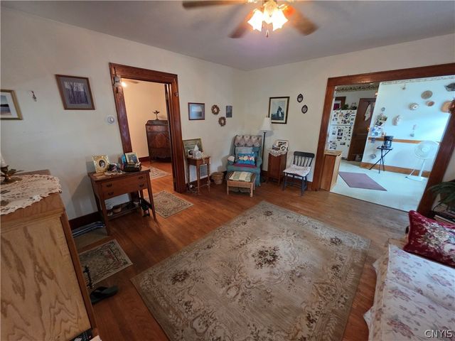341 Cloveridge Drive, Syracuse, NY 13206