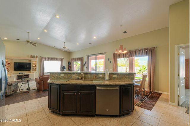 880 W SAINT ANDREWS Drive, Casa Grande, AZ 85122
