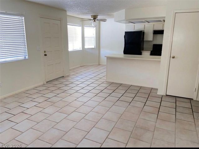 741 Rock Springs Drive 101, Las Vegas, NV 89128