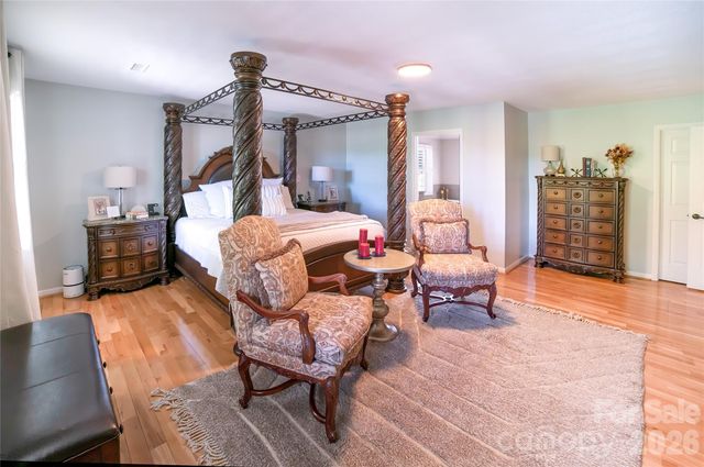 1793 Cedar Drive SE, Lenoir, NC 28645