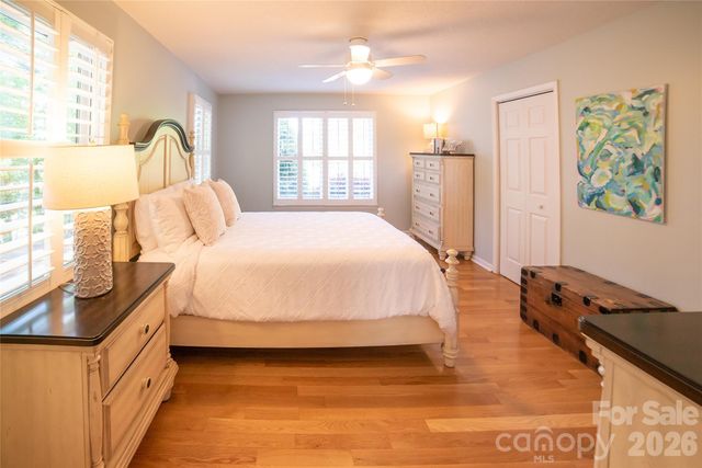 1793 Cedar Drive SE, Lenoir, NC 28645