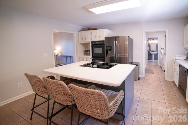 1793 Cedar Drive SE, Lenoir, NC 28645