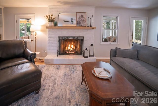 1793 Cedar Drive SE, Lenoir, NC 28645