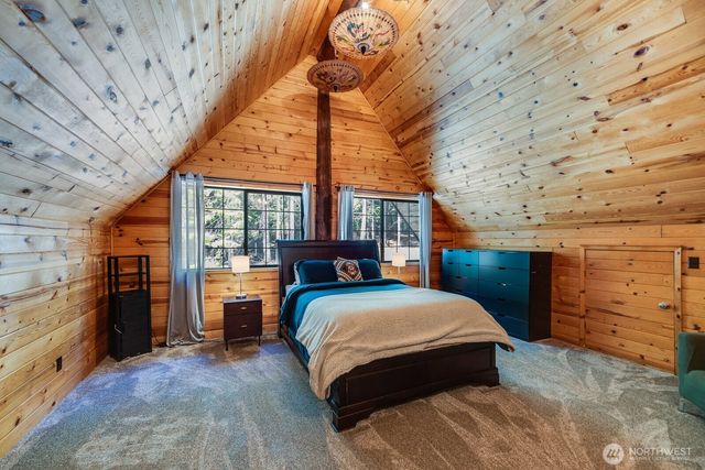 4711 Kachess Lake Rd, Easton, WA 98925