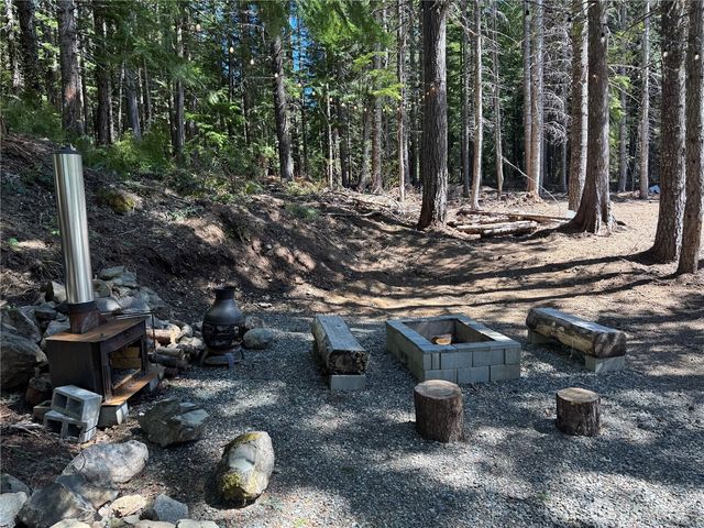 4711 Kachess Lake Rd, Easton, WA 98925