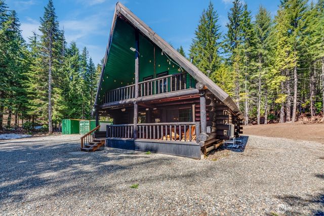 4711 Kachess Lake Rd, Easton, WA 98925