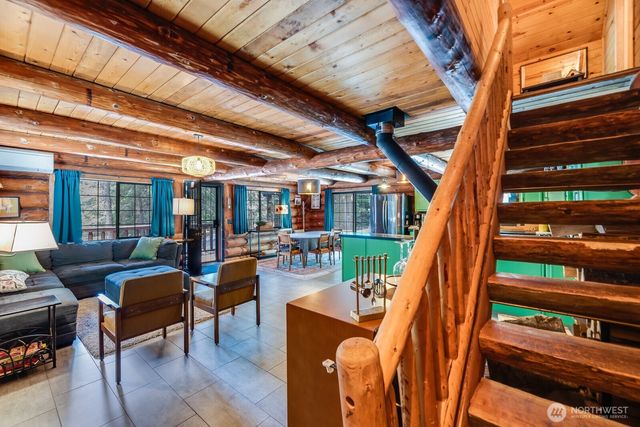 4711 Kachess Lake Rd, Easton, WA 98925