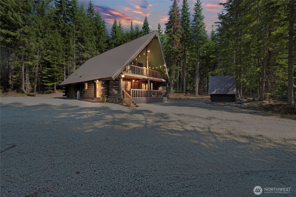 4711 Kachess Lake Rd, Easton, WA 98925