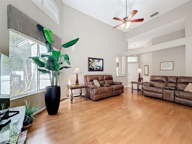 848 CREPE MYRTLE CIRCLE, Apopka, FL 32712