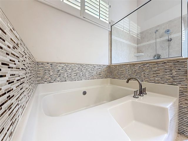 848 CREPE MYRTLE CIRCLE, Apopka, FL 32712