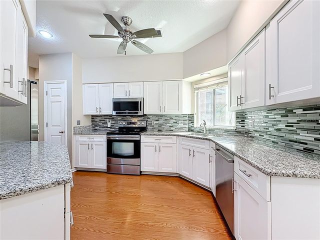 848 CREPE MYRTLE CIRCLE, Apopka, FL 32712