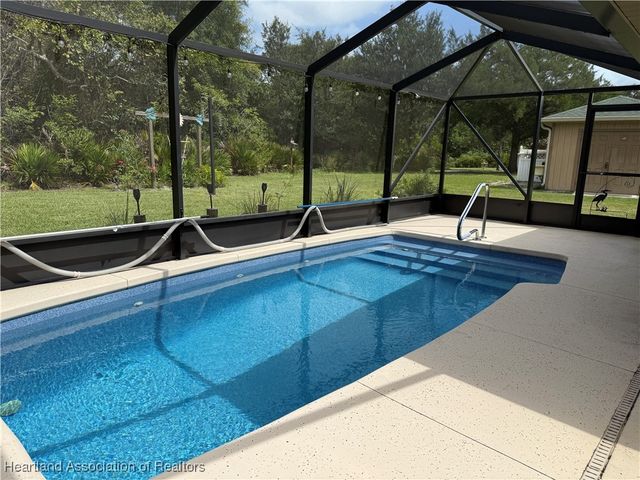 55 Lake Side Trail, Lake Placid, FL 33852