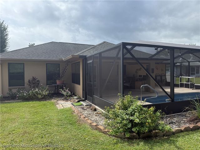 55 Lake Side Trail, Lake Placid, FL 33852