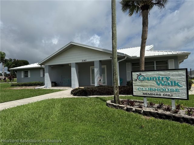55 Lake Side Trail, Lake Placid, FL 33852