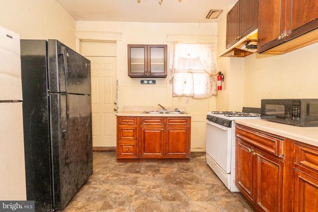 2550 BOYD ST, Baltimore, MD 21223