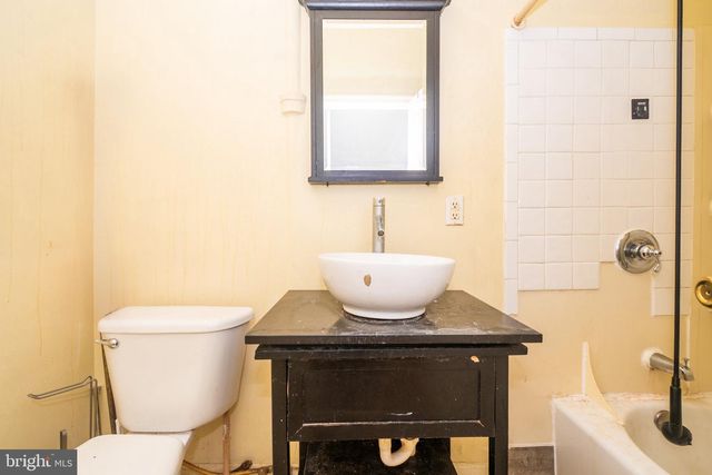 2550 BOYD ST, Baltimore, MD 21223